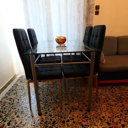 Montagna E Mare Apartment Kallirakhi