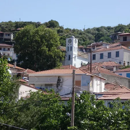 Montagna E Mare Apartment *