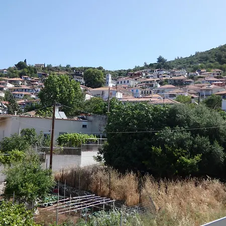 Montagna E Mare アパート