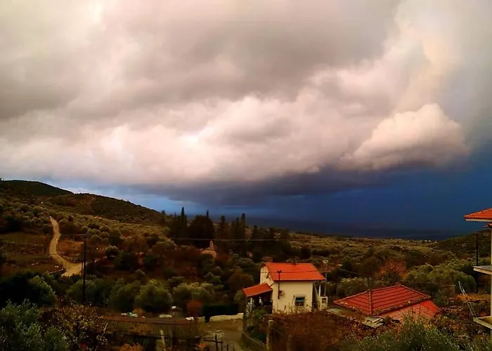 Montagna E Mare דירה Kallirákhi